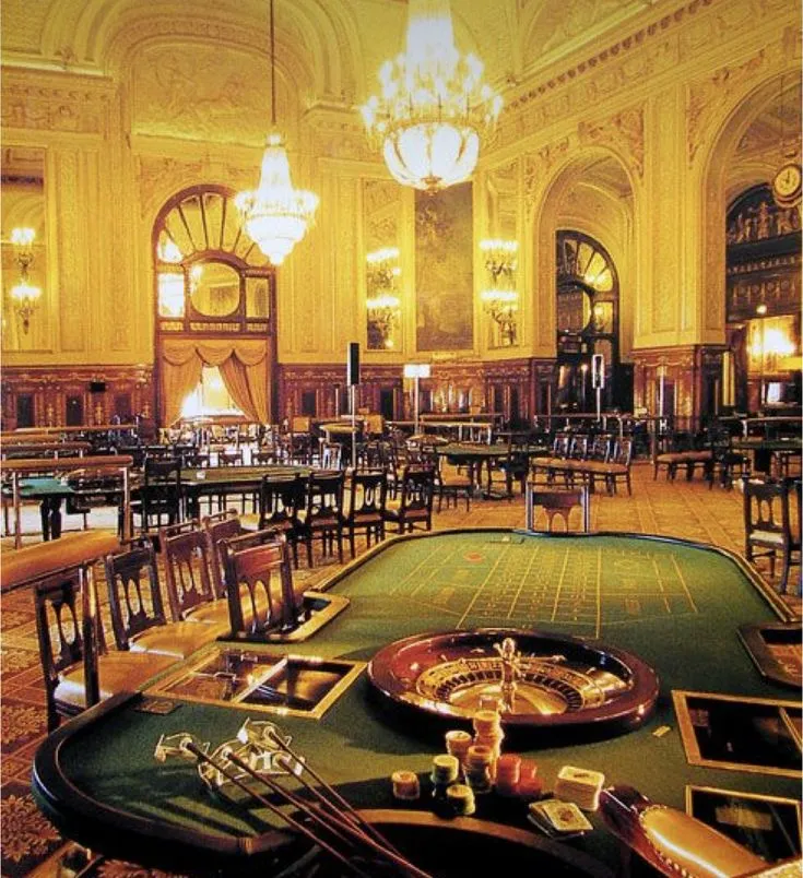Bravendra Casino Hotel Gaming Floor